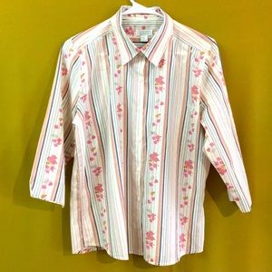 Christopher and Banks Flower 3/4th sleeve cotton🌸